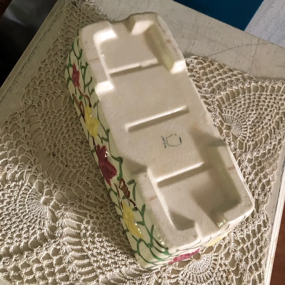 Vintage Ceramic Planter w Ivy & Stone Wall Motif